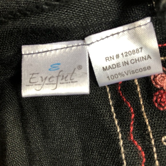 Eyeful SCARF EMBROIDERED 6 ft X 28 in - Picture 4 of 4